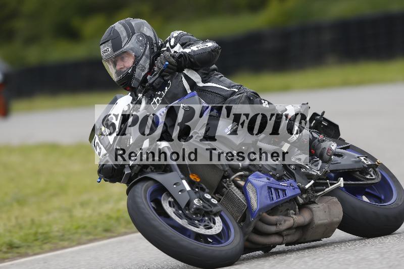 /Archiv-2024/13 22.04.2024 Plüss Moto Sport ADR/Einsteiger/56-1